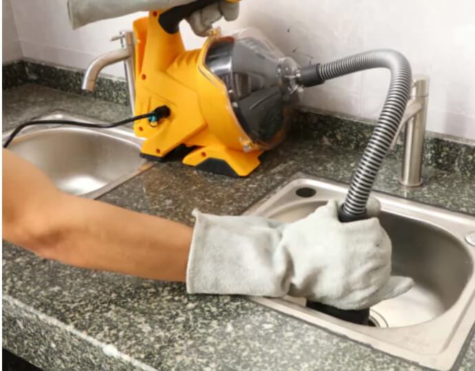 Электрическая машина для прочистки канализации