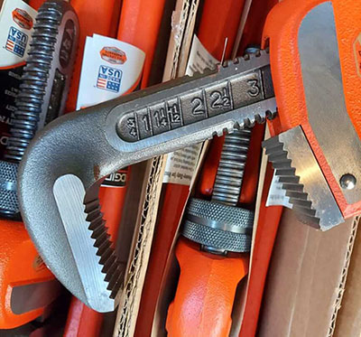 Трубный ключ — как пользоваться