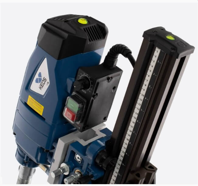 Угол наклона установки алмазного бурения 