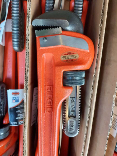Прямой трубный ключ модель 18  2,5"     31025 Ridgid