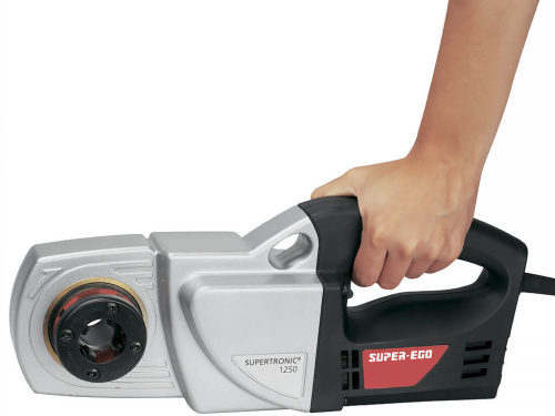 Электрический клупп SUPER-EGO supertronic 1250 230v набор в кейсе с головками 1/2”-1.1/4”