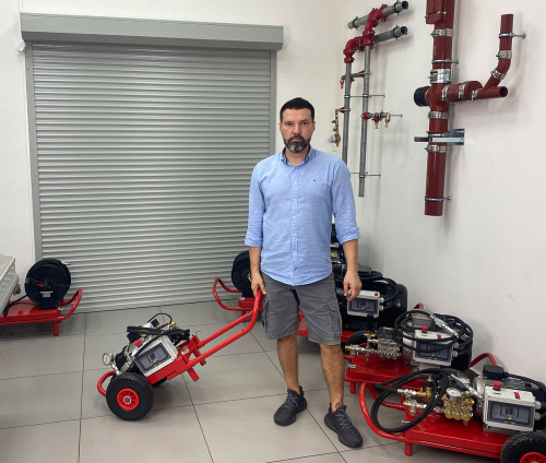 Опрессовщик для системы отопления электрический BREXIT BrexTEST PRO 1300