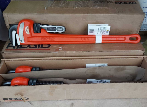 Прямой трубный ключ модель 18  2,5"     31025 Ridgid