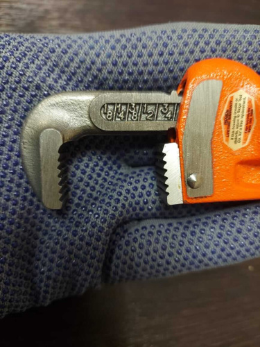 Прямой трубный ключ  модель 8 1"     31005 Ridgid