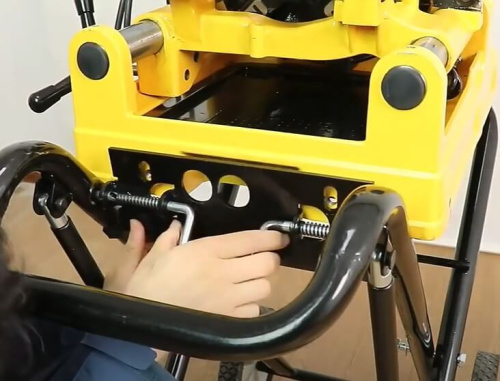 Электрический резьбонарезной станок HONGLI ZK50A (1/2"-2")