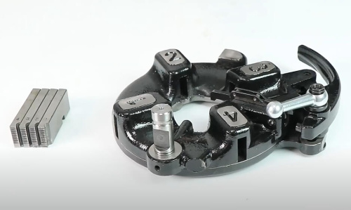 Электрический резьбонарезной станок HONGLI ZK50A (1/2"-2")